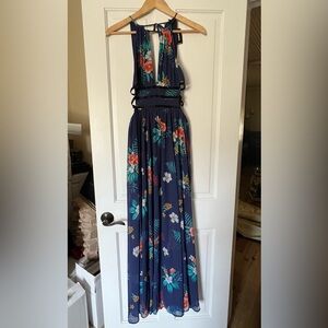 Express size M with tags, never worn